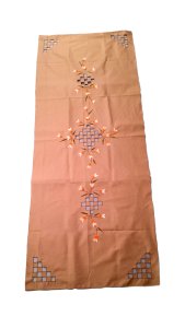Table runner  ( brown )