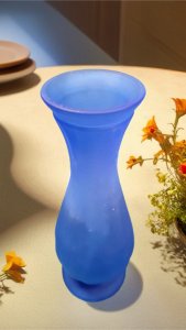 Art Glass Vase Cobalt Blue Bud