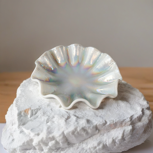 Vintage lusterware shell bowl