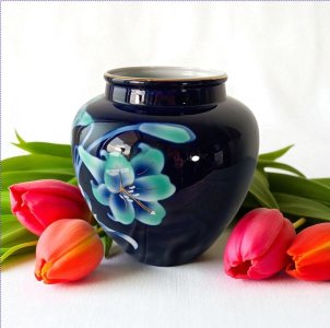 Vintage Japanese Porcelain Cobalt Blue indigo vase