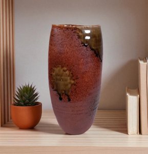 Green & red Japanese Pottery