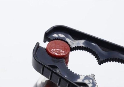 Multi Cap Opener